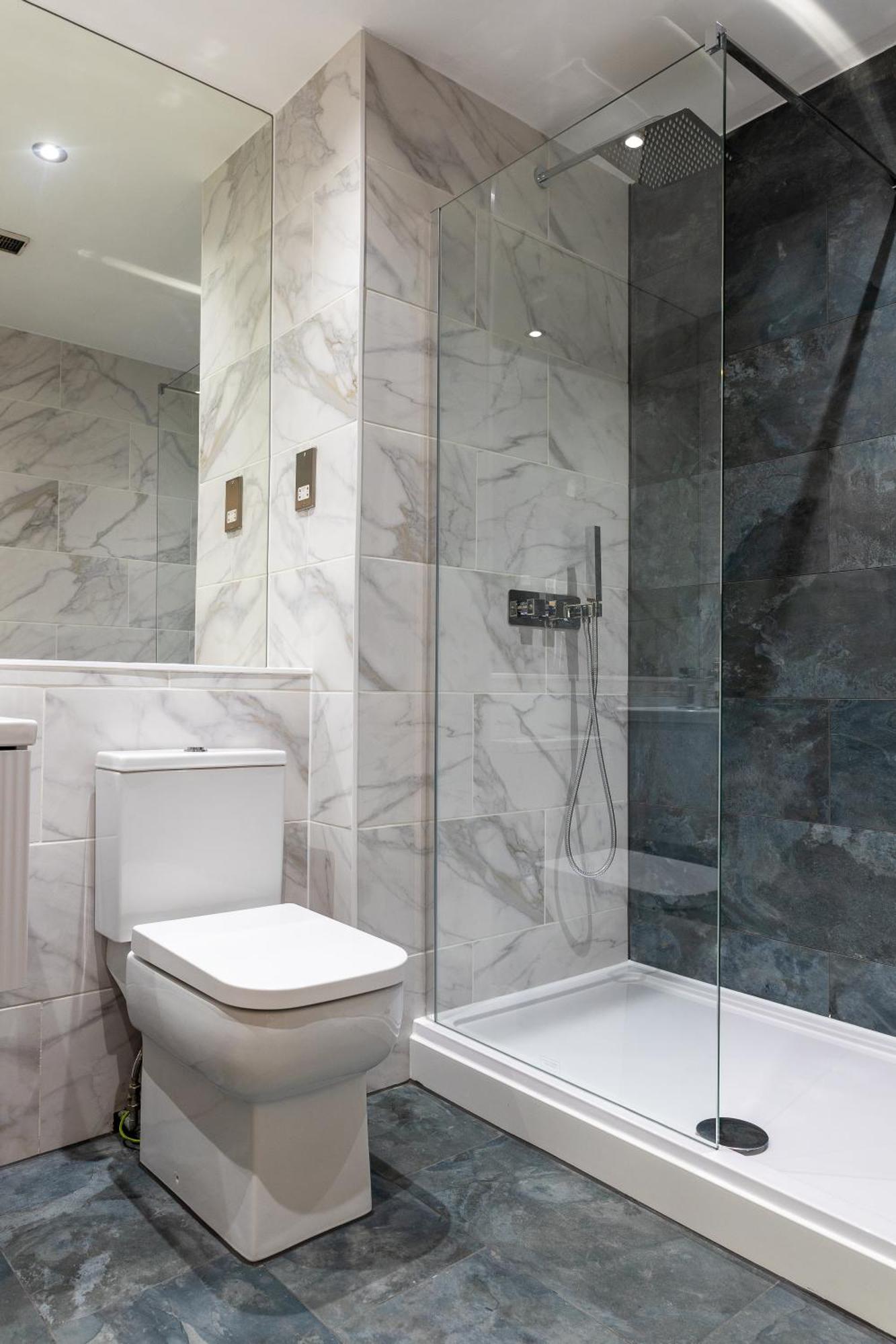 Trendy City Centre Apartment With Free Parking Cardiff Extérieur photo