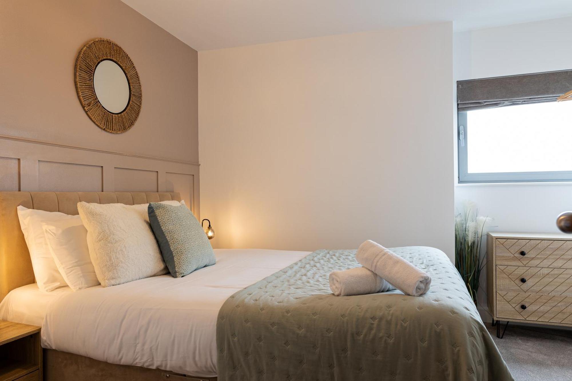 Trendy City Centre Apartment With Free Parking Cardiff Extérieur photo